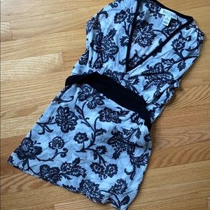 Black & white blouse